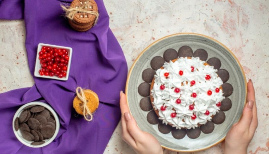 How to Create a Beautiful Dessert Table at Home