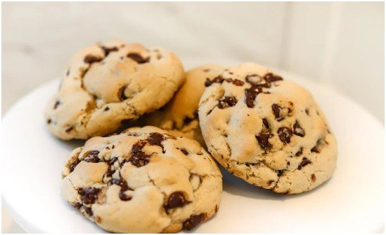 Small Batch Chocolate Chip Cookies