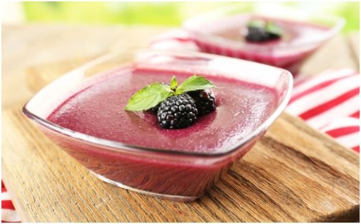 Easy Berry Fruit Mousse